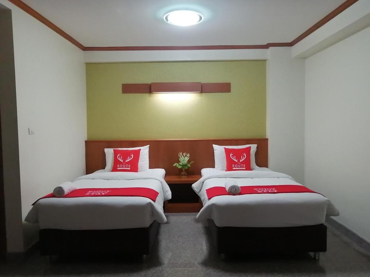 The Route Sriracha Hotel And Residence Бан Лаем Чабанг Экстерьер фото
