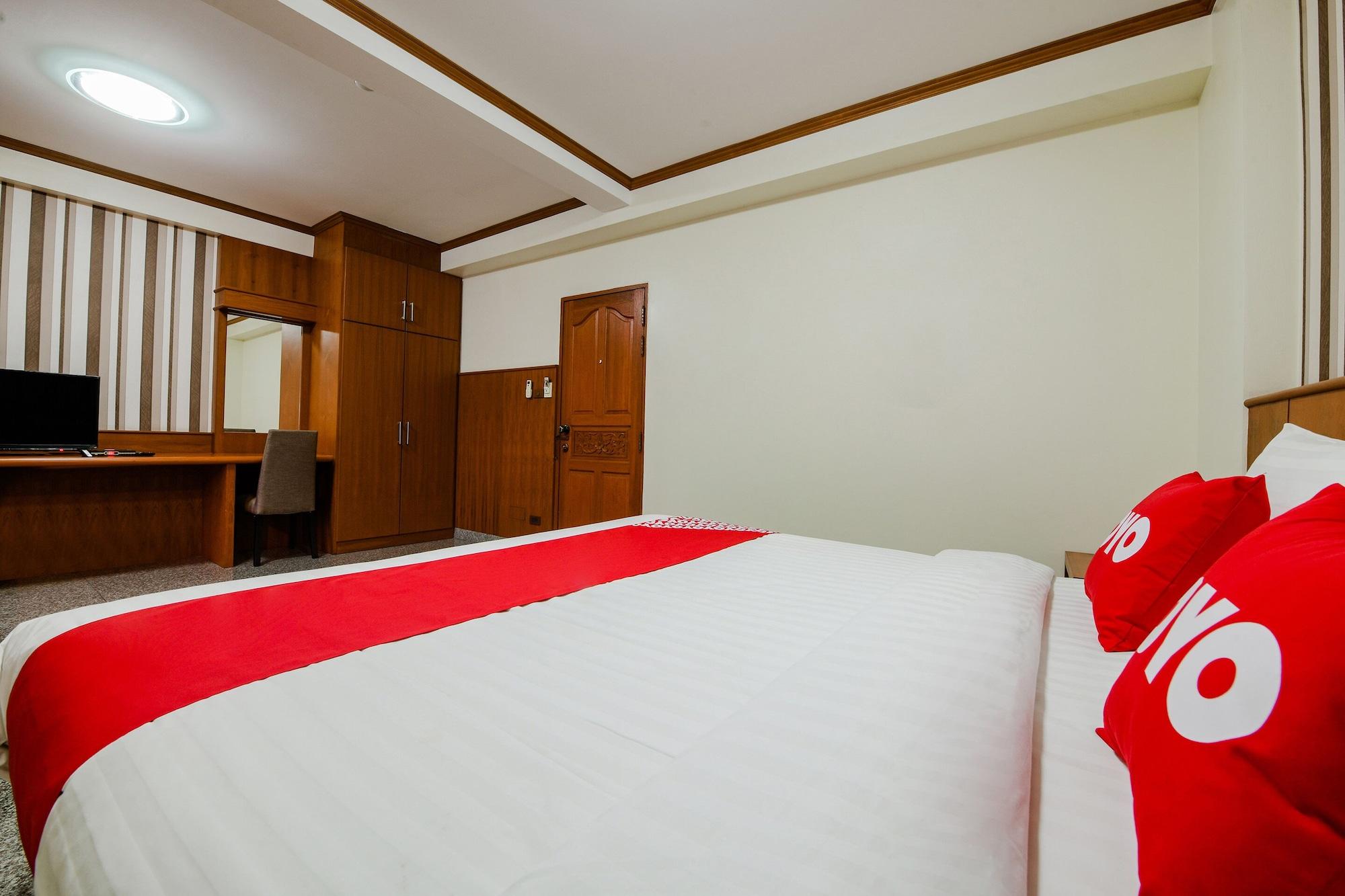 The Route Sriracha Hotel And Residence Бан Лаем Чабанг Экстерьер фото